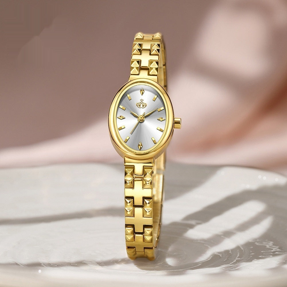 Montre Quartz de luxe abordable avec un bracelet en acier pour les femmes