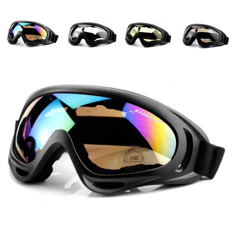Les lunettes de sport de moto contre le vent et les ventilateurs de sable