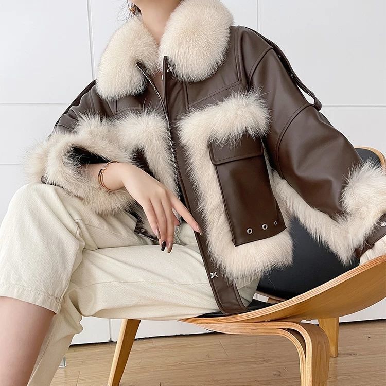 Manteau en cuir de fourrure de renard sensé