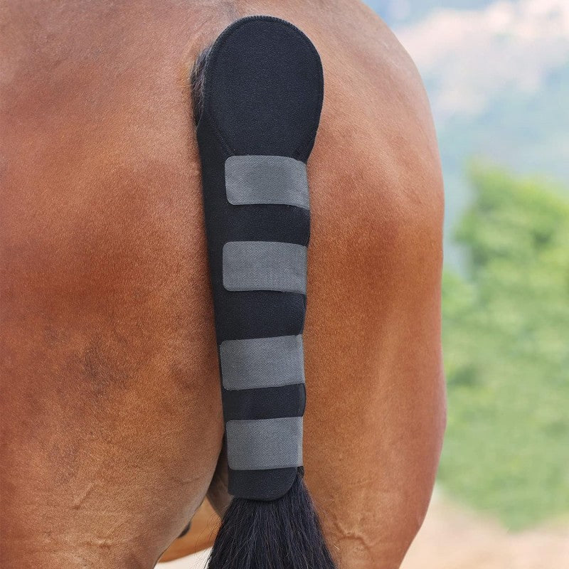 Couverture protectrice de la queue de cheval pour prévenir les piqûres de moustiques