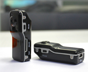 Mini HD MD80petit miniDV mini caméra enregistreur de pouce sport extérieur