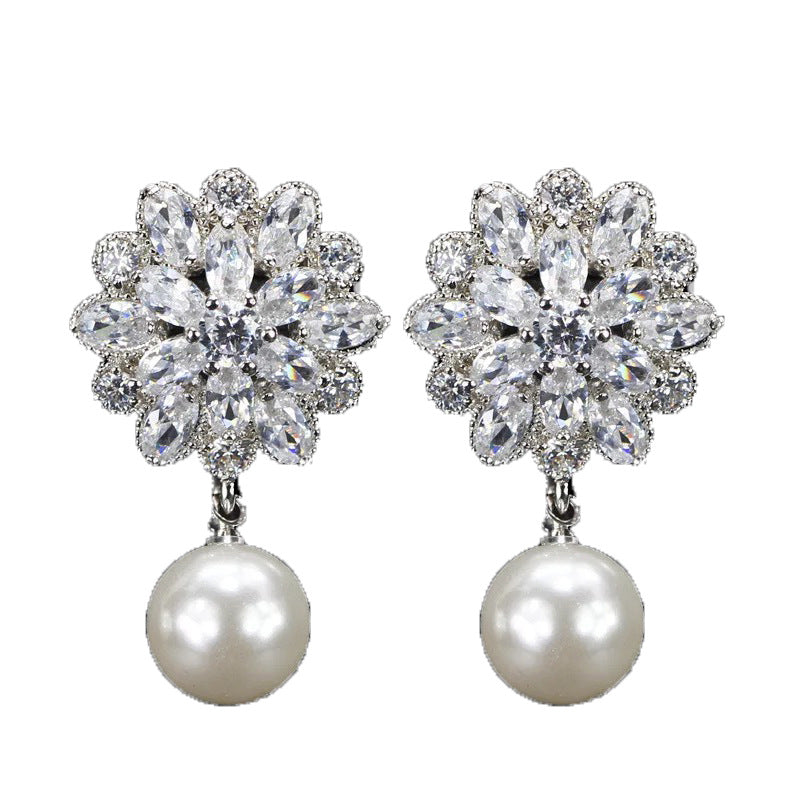 Boucles d'oreilles en zircon micro-set prisme de glace