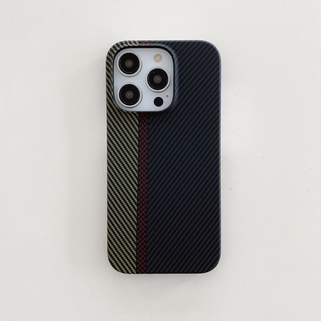 Coque rigide rayée de piste Tide demi-paquet Carbon Fiber Phone Shell