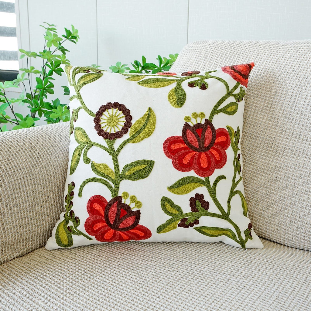 Coussin floral brodé de style pastoral pour canapé salon