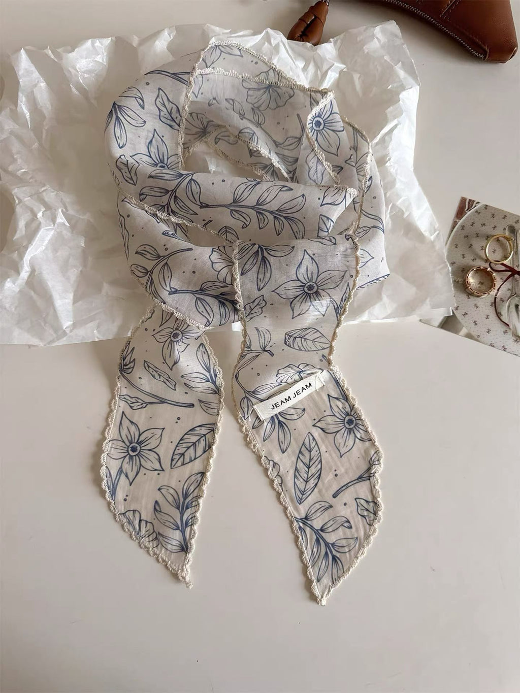 Style coréen Rétro Floral longue écharpe en soie