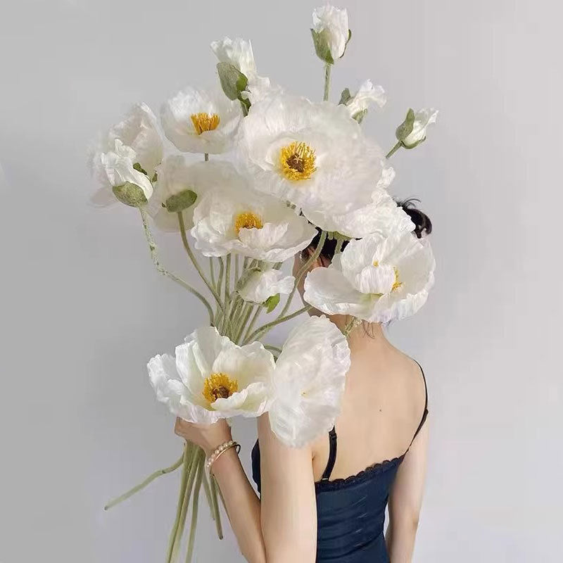 Caractéristiques de fleurs de pivoine fini de velours pour des arrangements floraux élégants