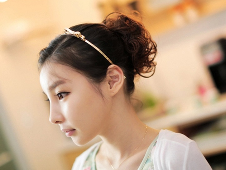 Europe, Japan, and South Korea popular fluffy hair bun natural drawstring curly hair ball