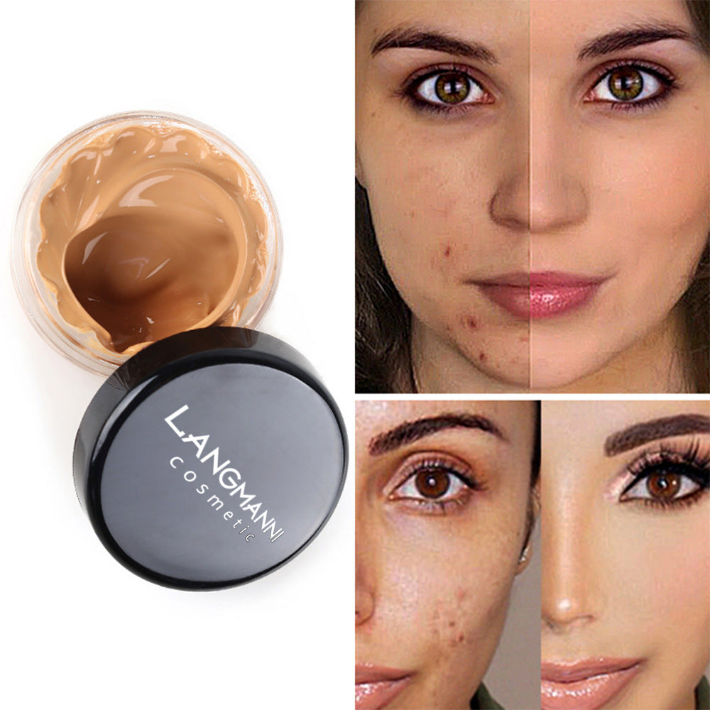 Fondation dans 12 nuances disponibles pour le maquillage