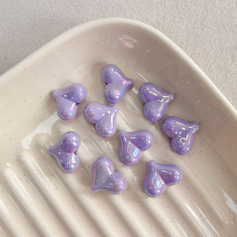 Perles acryliques du coeur irisées