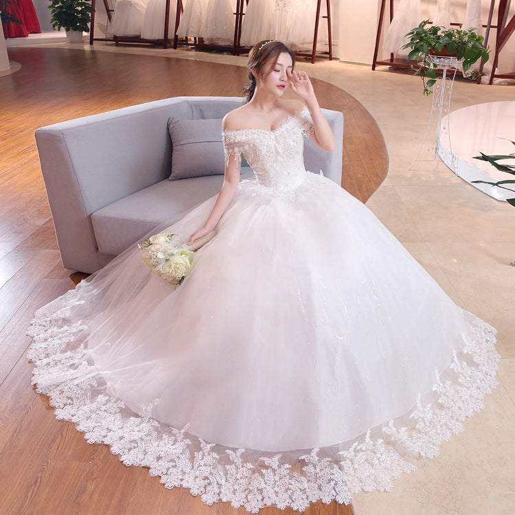 Robe de mariage épaule à épaule Dentelle de mariée Plus Taille Robe de mariage épaule mince