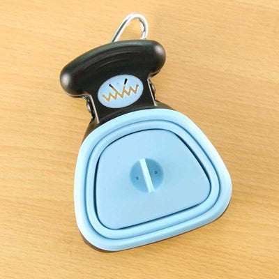 Chien Pet Travel Pooper pliable Scooper avec 1 rouleau de sacs décomposables Poop Scoop Clean Pick