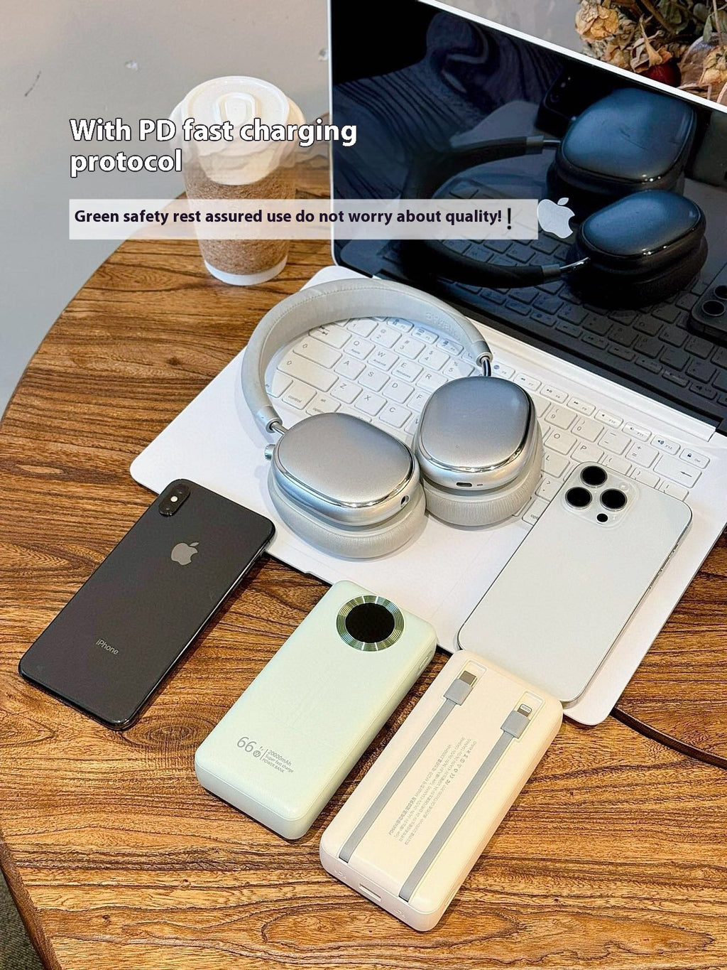 PD Fast Charge Power Bank 66W Super est livré avec câble de recharge
