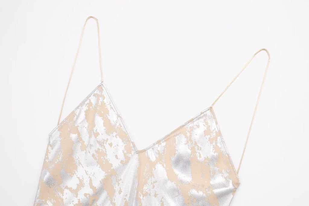 Robe de sous-vêtements imprimés en métal pour femmes