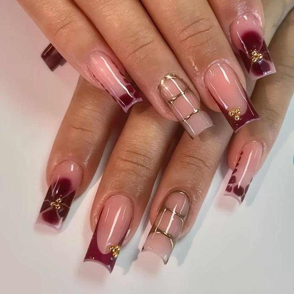 Printed Golden Midi-length Square Nail Tips