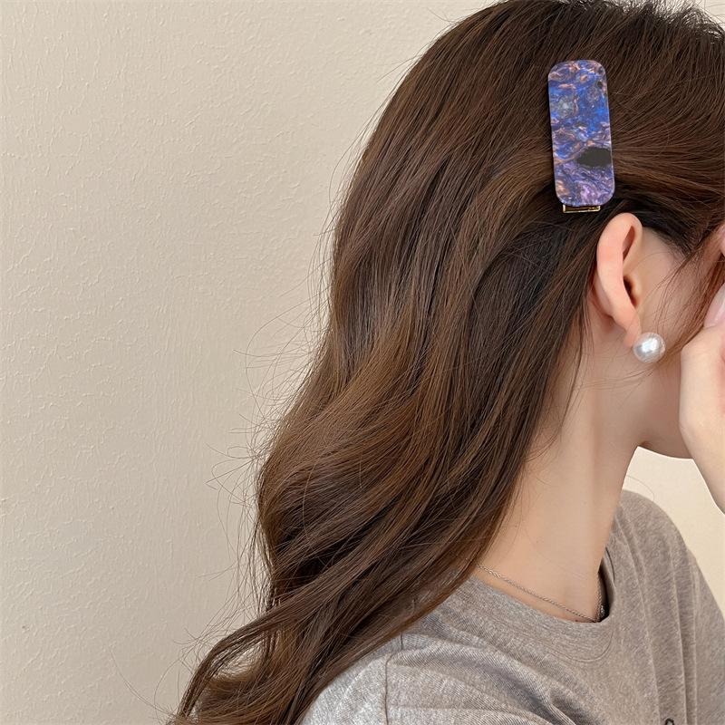 Clip latéral simple Clip à cheveux sur Internet