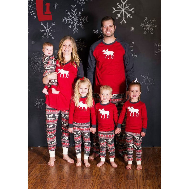 Pyjama de Noël en famille