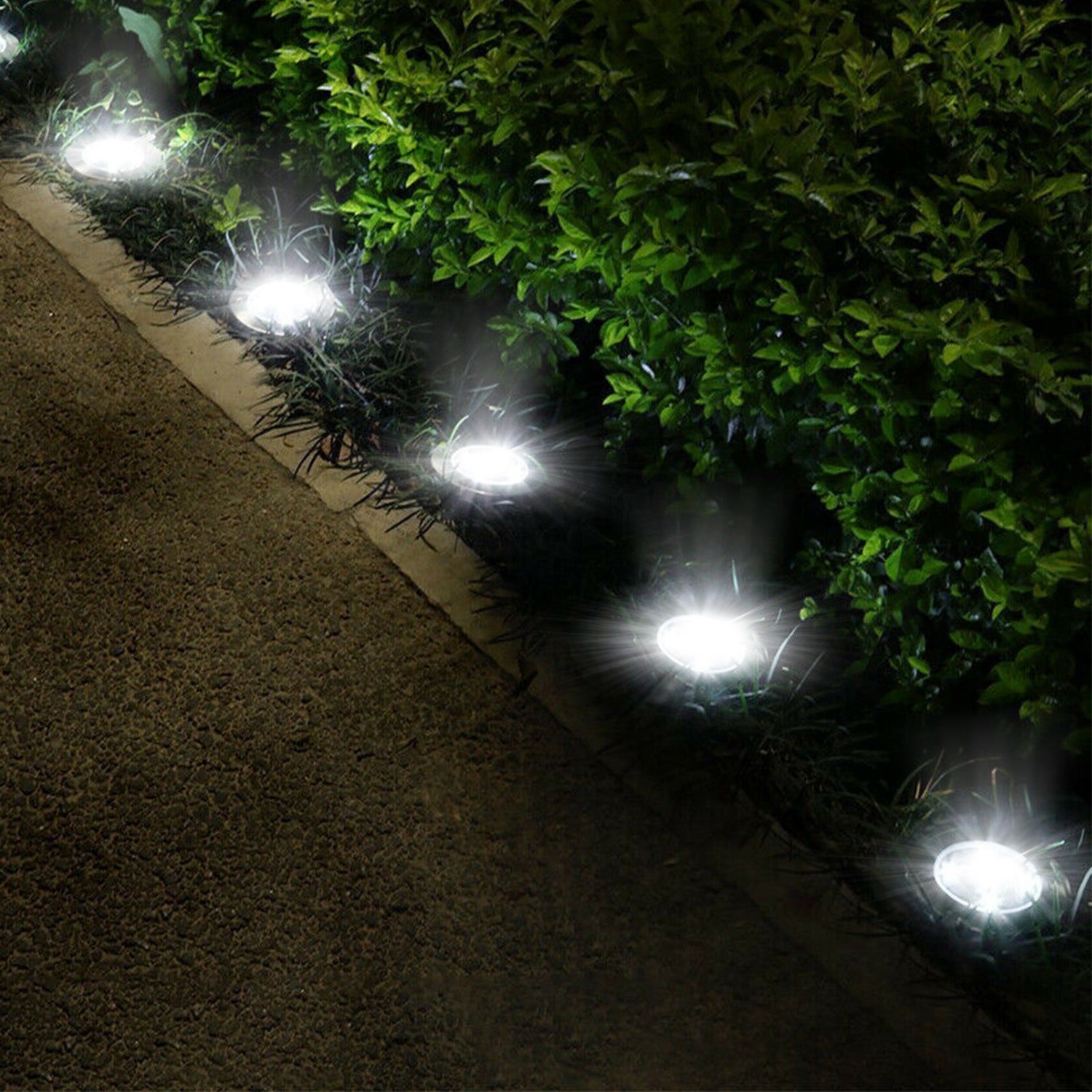 4Pcs Solar Powered Ground Light for Outdoor Garden Decoration IP65 Imperméable Entered In-Gr