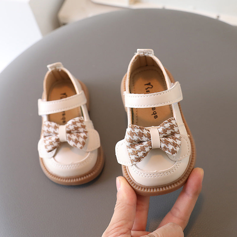 Chaussures de bébé en cuir synthétique antidérapant