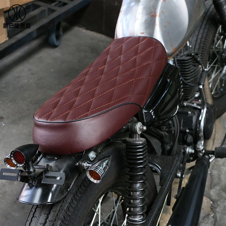 Retro coussin en diamant modifié pour coussin moto