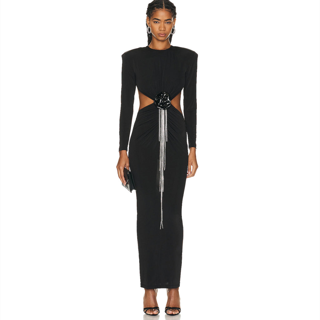 Sexy Backless Noir manches longues Hollow Flower Tassel Robe de décoration