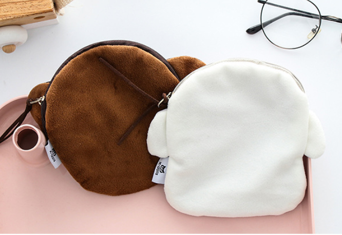Corée créative Harajuku star Wang sac à main en tissu Plush sac de changement de chien