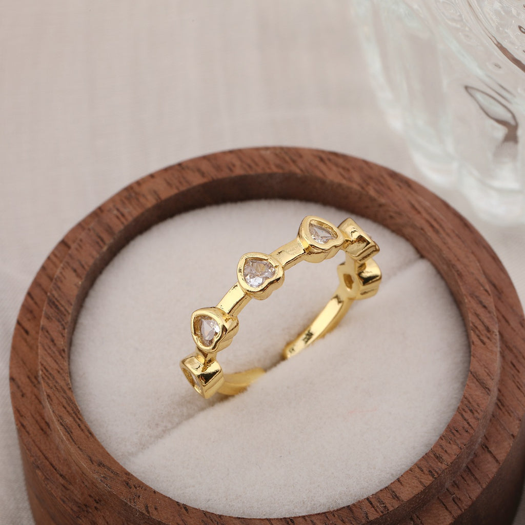 European And American Hot-Selling Fashionable and Unique Water Drop Zircon Anneaux pour femmes