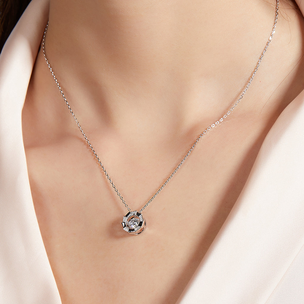 S925 Argent Sterling 0.5ct D Couleur VVS1 Moissanite Col rond circulaire 45cm Platine