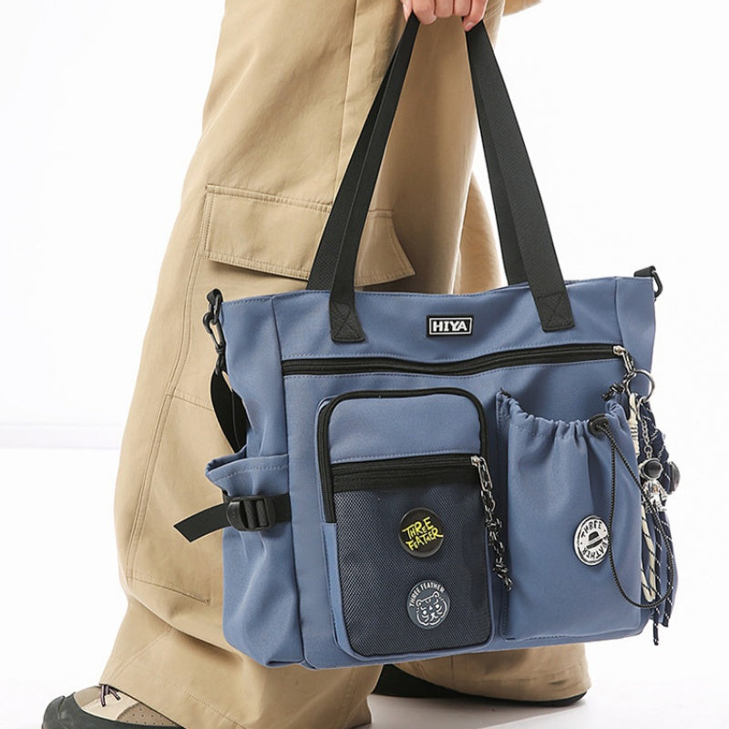 Messenger bag for teens