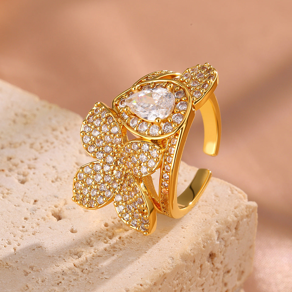 Femmes Poire Florale Halo CZ Anneau ouvert
