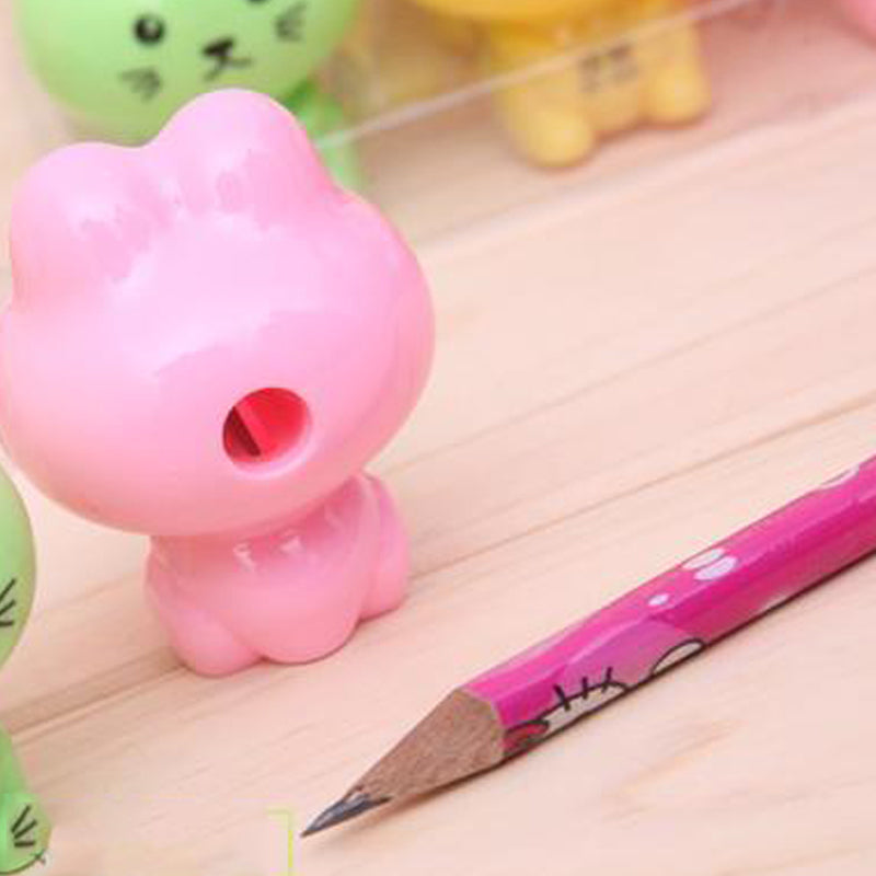 Étudiant mignon chaton forme dessin animé crayon Sharpener