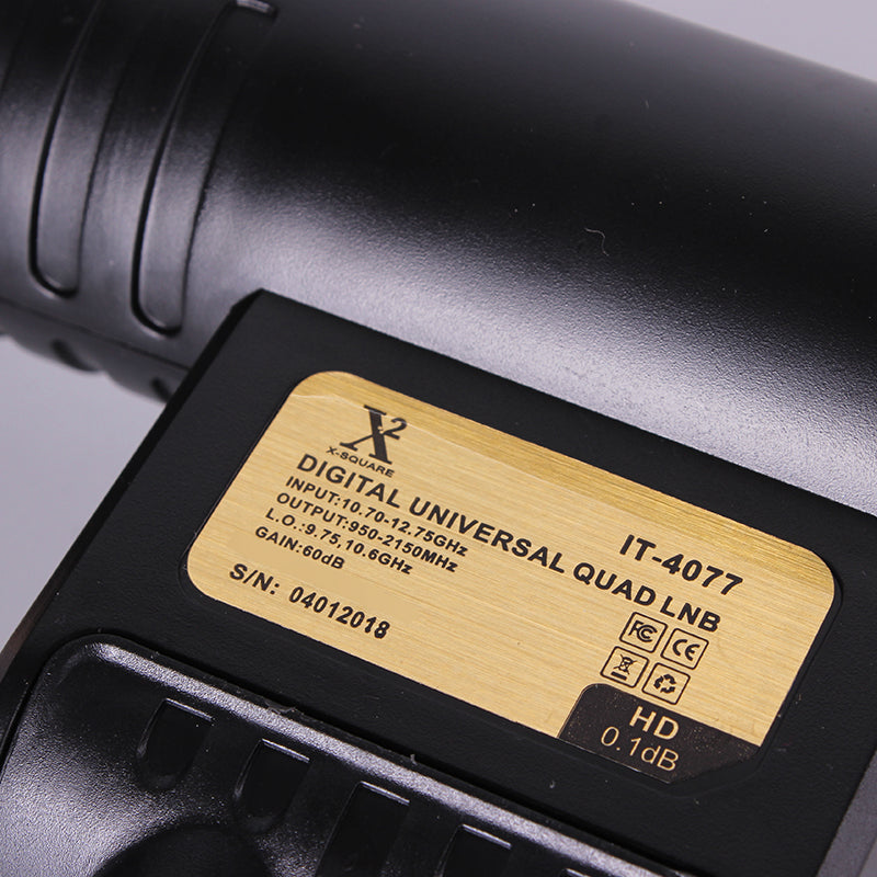 Universal Ku Band Quad LNB Pour récepteur de télévision par satellite Hight