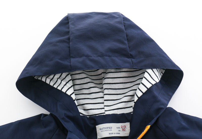 Assault Garçon Bébé Style étranger Vêtements pour enfants Printemps et automne