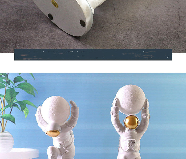 Astronaut Spaceman Model Night Light Pendulum