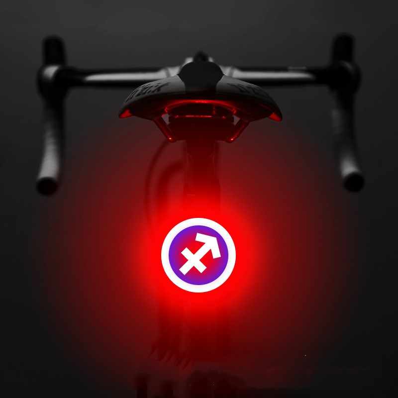 Vélo Intelligent Capteur de Frein Auto Light Imperméable LED Rechargeable Vélo Tail Light