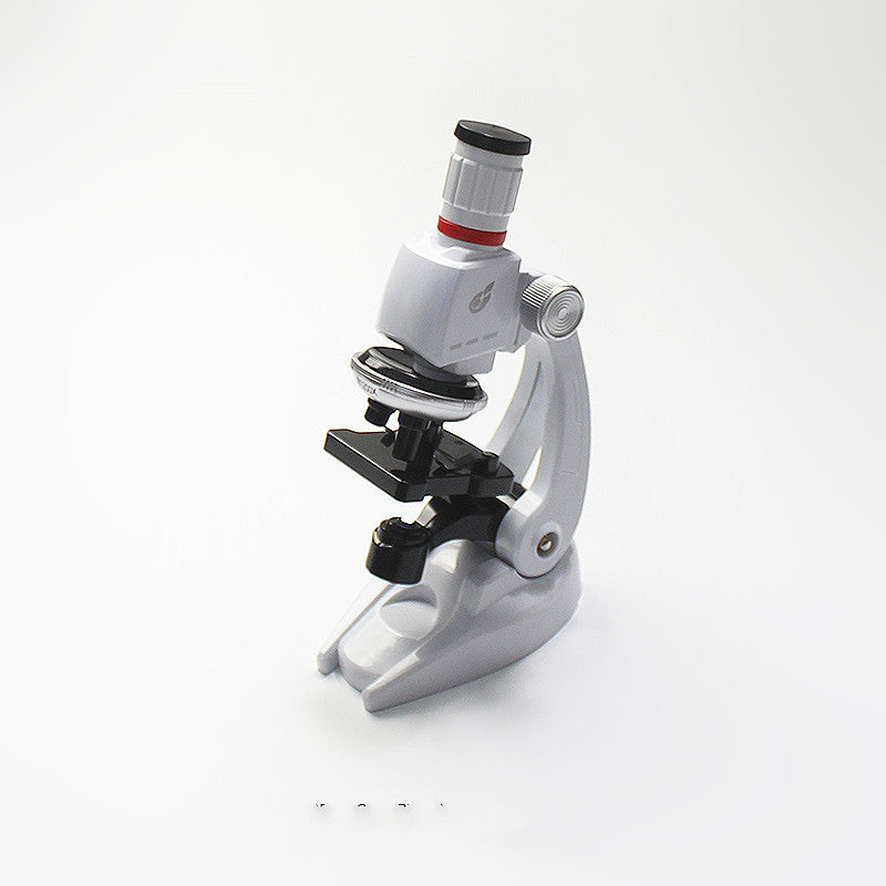 Bored pour observer le Microscope Mondial