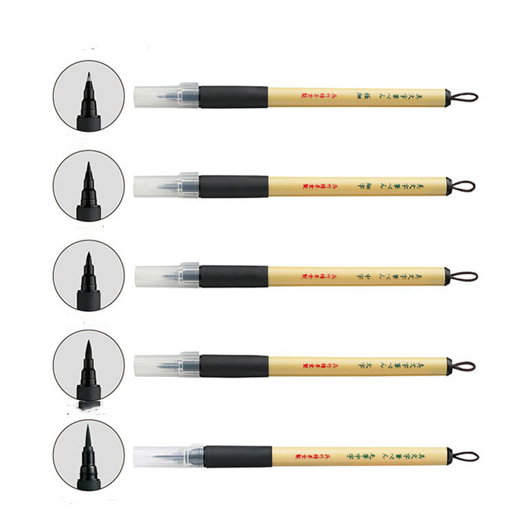 Beau stylo de pratique de calligraphie d'écriture