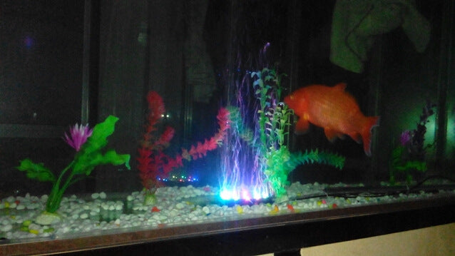 Fish Tank Landscaping Décoration 7 couleurs Aquarium Lumière LED Plongée Légère Linge de réservoir de poisson