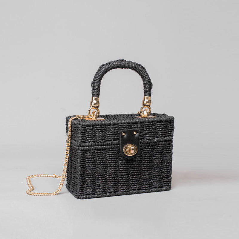 Sac en rotin fait à la main