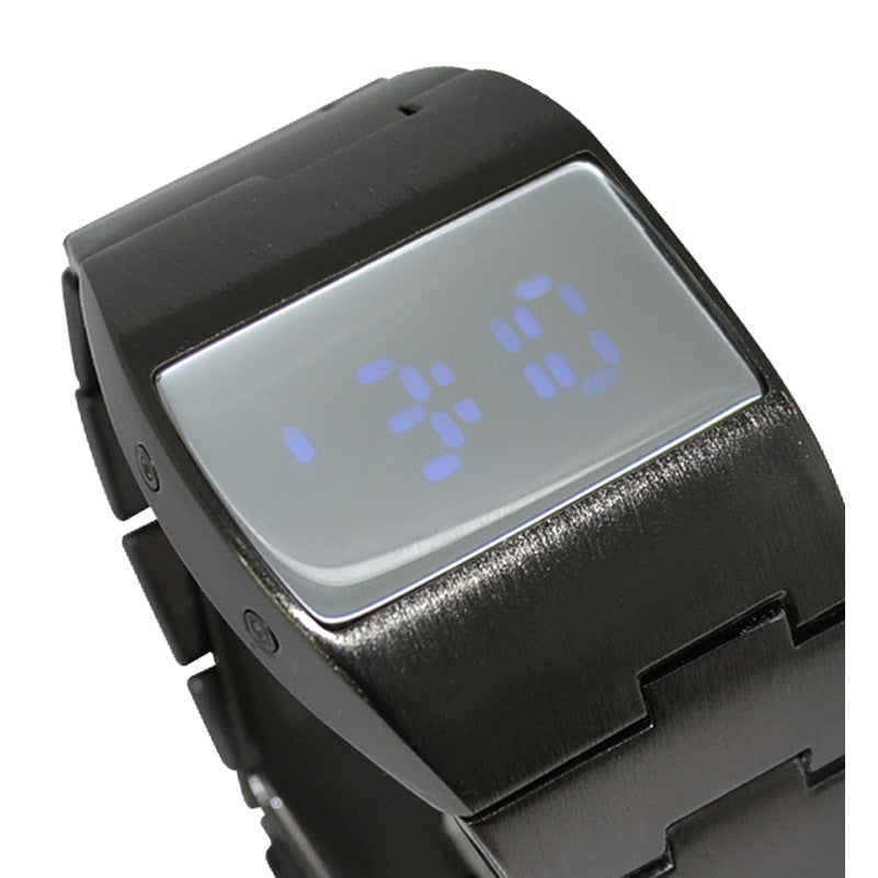 Fashion Strange Iron Man TADA Montres LED hommes Montres électroniques hommes