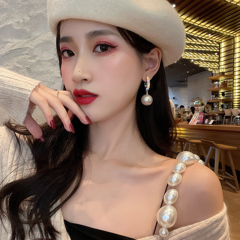 Mode Coréen Oversized White Pearl Drop