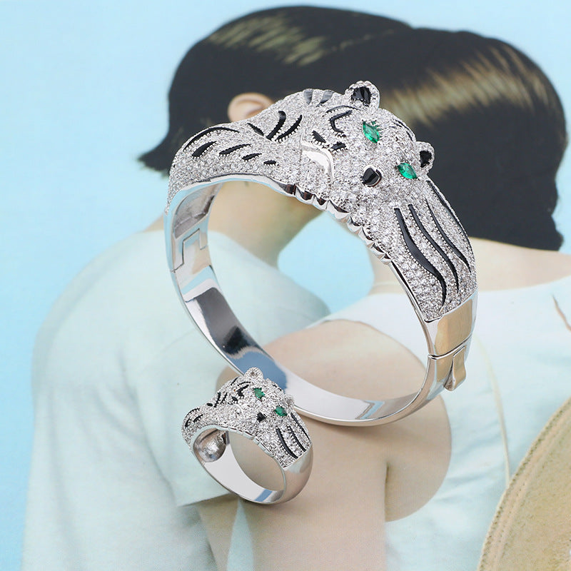 Fashion Big Leopard Full Strass Bracelet Bague Set