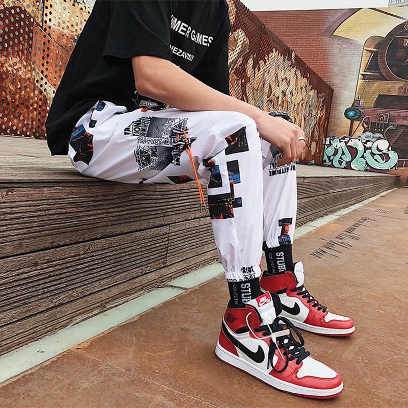 Pantalons taillés pour la campagne d'été Hip-Hop Instagram