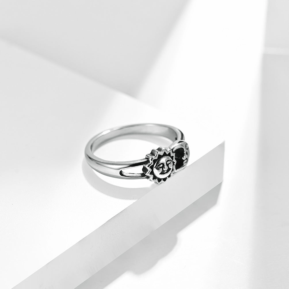 Unisexe Hommes Femmes Anneaux Moon Sun Design Acier inoxydable Rose Or Couleur Argent Grand siz américain