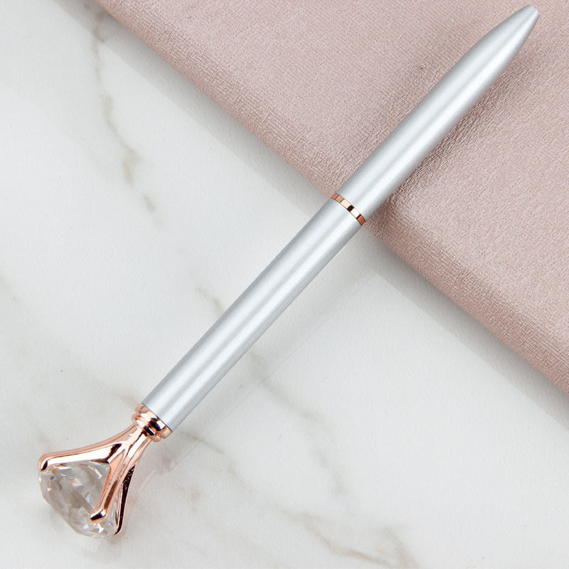 Stylo à bille en métal Cadeau étudiant Stylo à bille en diamant Stylo à cristal créatif