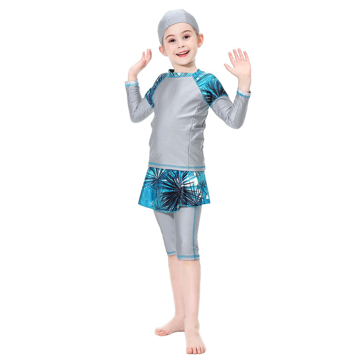 Robe de bain conservatrice avec manches longues