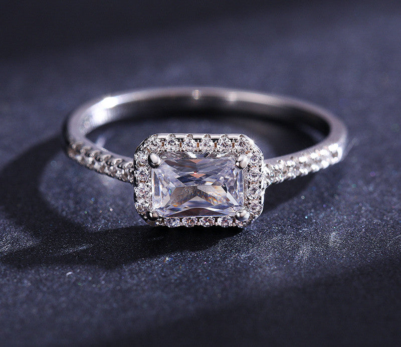 Argent, Europe et Amérique Light Luxury Party Fashion Hand Décoration Inclaid Rectangulaire Z