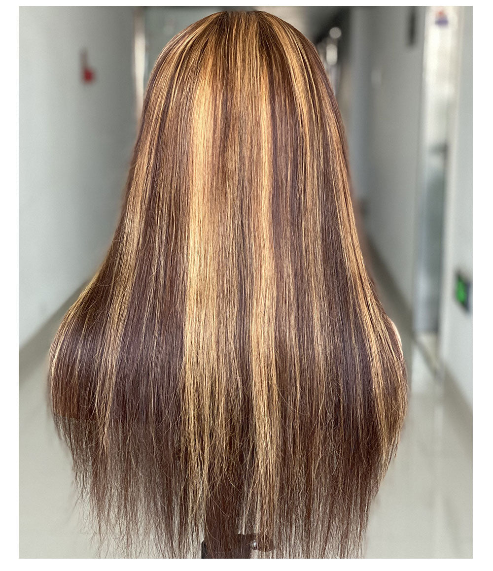 Cheveux de la réalité avec coiffures