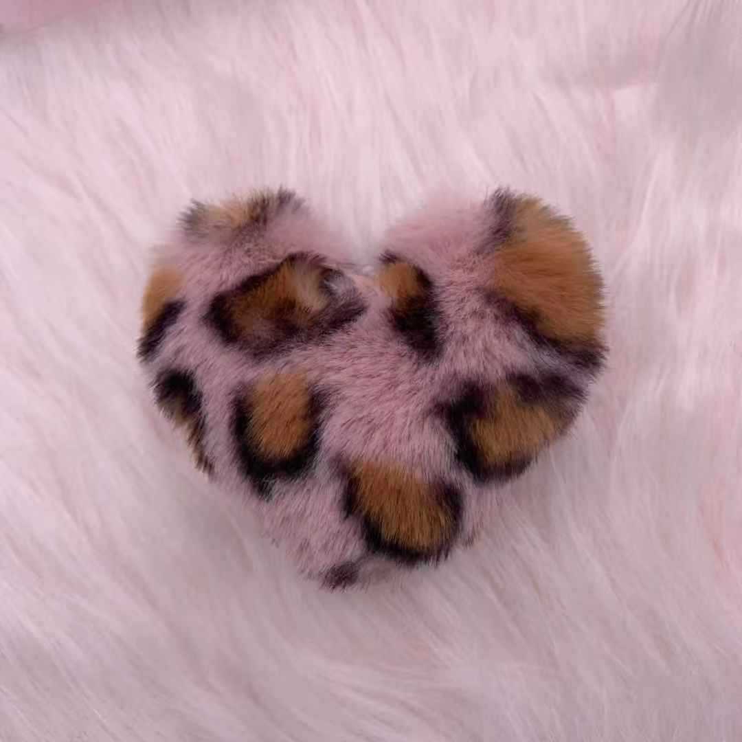 Leopard Print Love Plush Pendentif Peach Heart Keychain Voiture Ornement Accessoires Sac Imitati