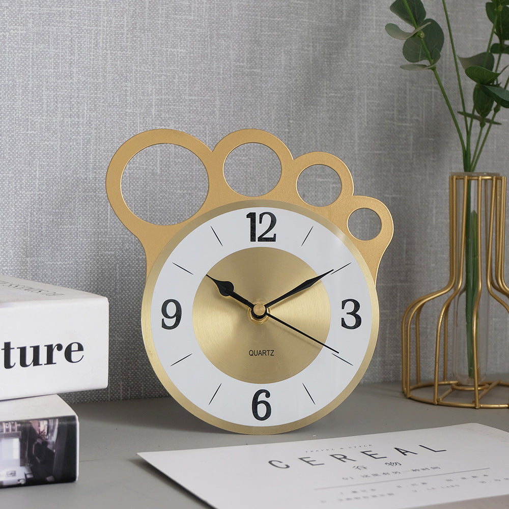 Moderne simple horloge bureau de fer nordique or créative