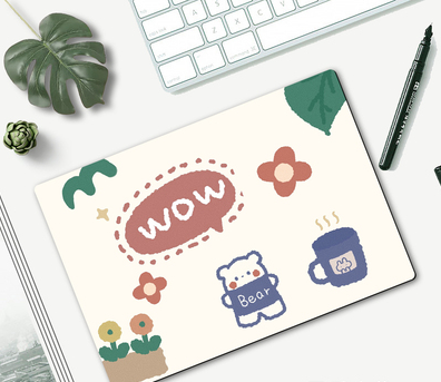 Cute Cartoon Girl Petit Ins Wind-Shaped Mouse Pad Wrist Computer Notebook Jeu Créatif Un